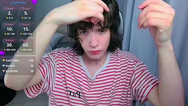LeonBoykisser Webcam show