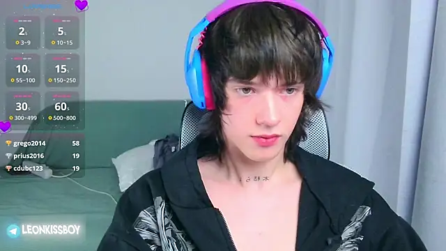 LeonBoykisser Pertunjukan Webcam