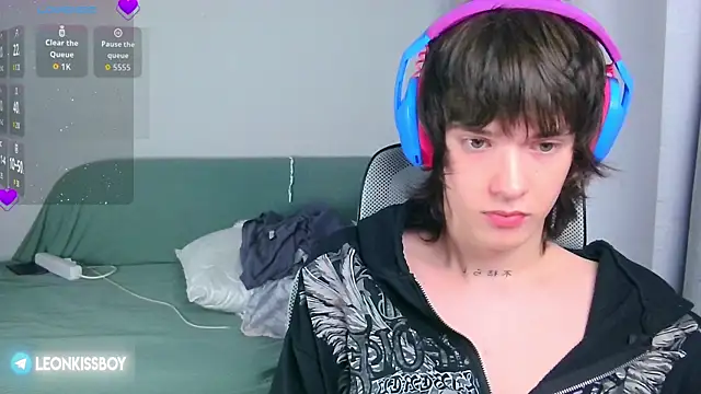 عرض كام LeonBoykisser