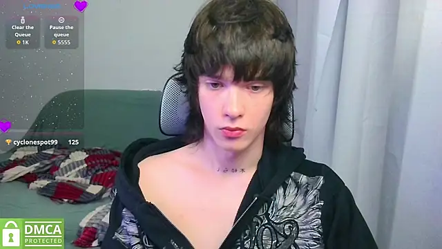 LeonBoykisser Pertunjukan Webcam