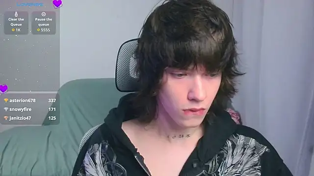 Show de LeonBoykisser na webcam