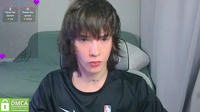 LeonBoykisser Adlı Modelin Web Kamerası Şovu