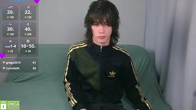 LeonBoykisser Show in webcam