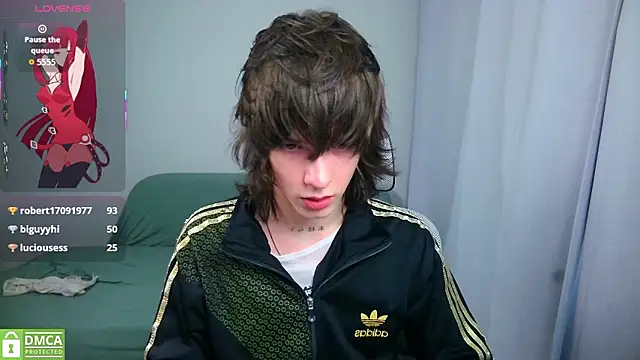 LeonBoykisser – webcam-show