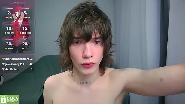 LeonBoykisser Adlı Modelin Web Kamerası Şovu
