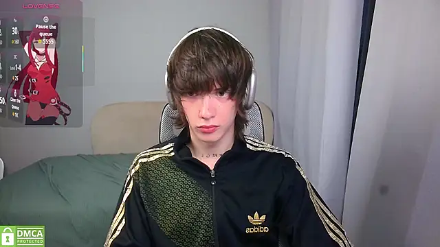 LeonBoykisser webkamerás műsora