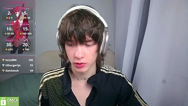 LeonBoykisser Webcam Show
