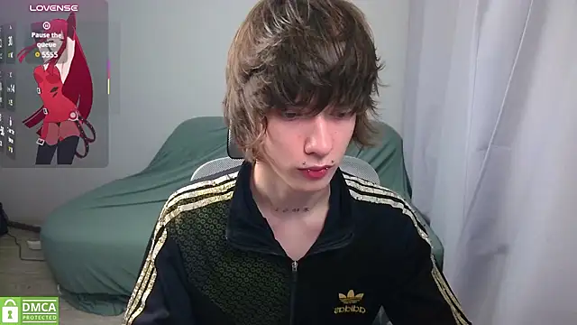 โชว์เว็บแคมของ LeonBoykisser