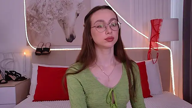 Emily_SimonのライブXXXチャット