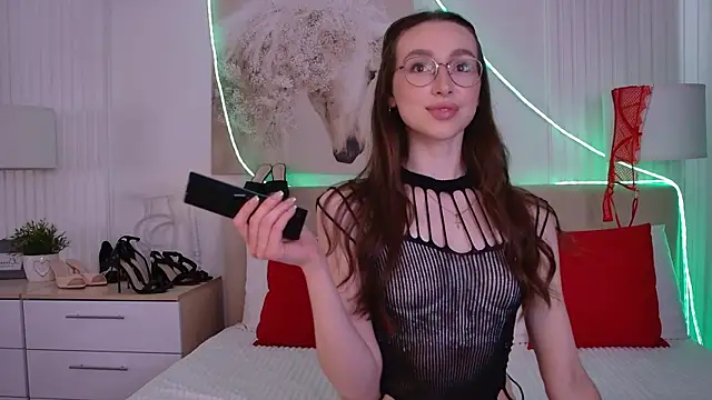 Emily_Simon Live XXX-chat