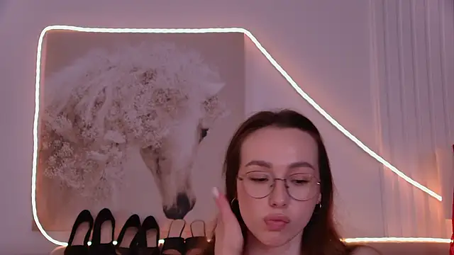 Emily_Simon XXX чат на живо