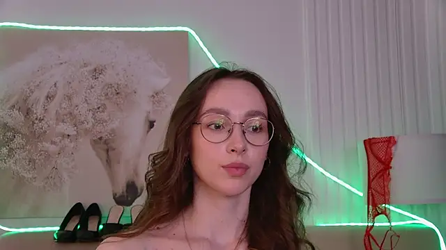 Emily_Simon 现场XXX聊天