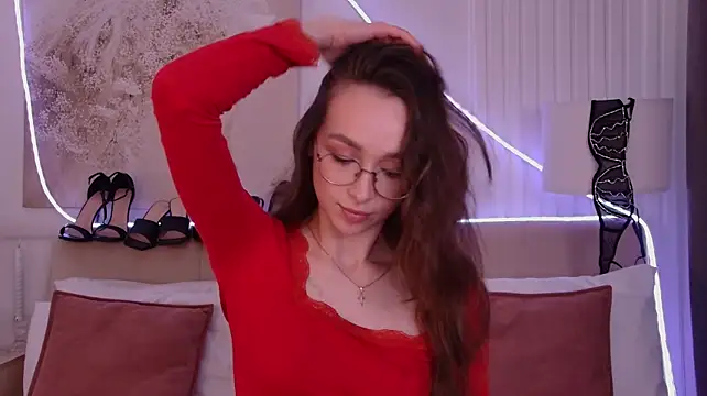 Emily_Simon live XXX chat