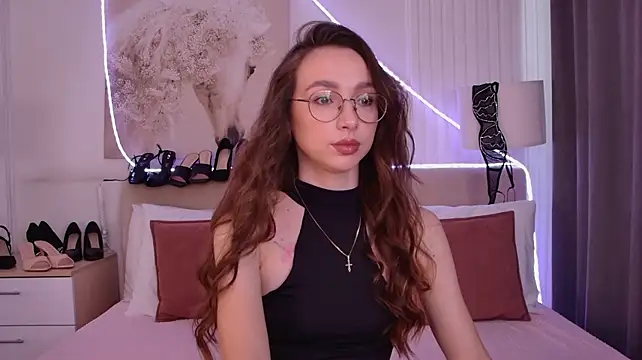Živý XXX chat Emily_Simon
