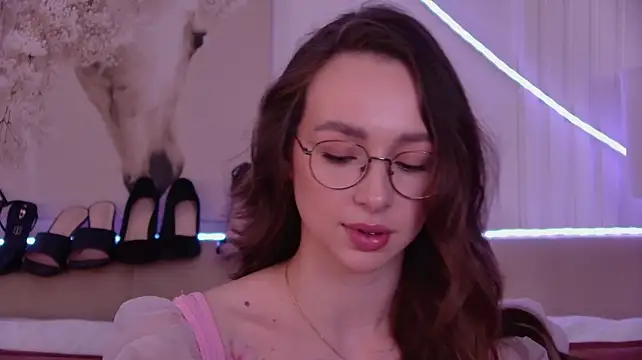Emily_Simon Chat XXX in diretta