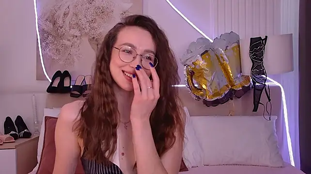 دردشة Emily_Simon الجنسية المباشرة
