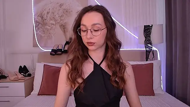 Emily_Simon Show in webcam