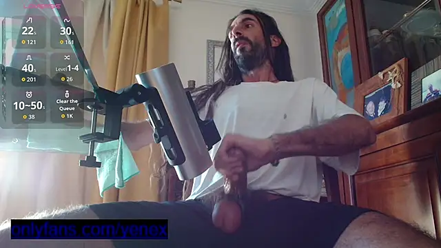 aircum99: διαδικτυακό σόου στην κάμερα