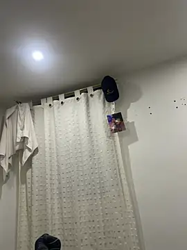 Mounthblack26 Pertunjukan Webcam