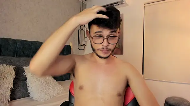 Show modela Alhan_Twink na web-kameri