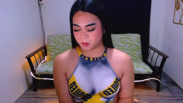 LovelyCock4Play Pertunjukan Webcam