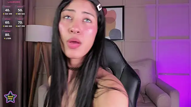internett_sweetheart élő XXX-chatje