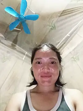 kotaka-shoow Adlı Modelin Canlı XXX Sohbeti