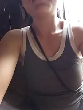 kotaka-shoow Adlı Modelin Canlı XXX Sohbeti