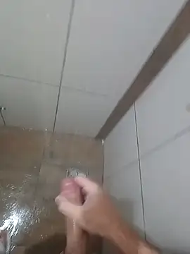 Felipe_22cm: διαδικτυακό σόου στην κάμερα