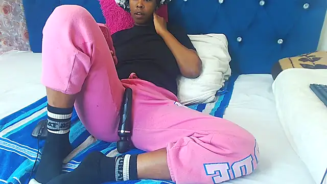 Sexy_Baddie Adlı Modelin Canlı XXX Sohbeti