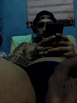 Wicy23 élő XXX-chatje