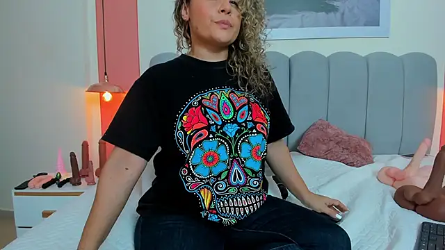 EmmaBoyd's Webcam Show