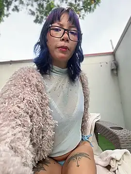 Show modela Namii_cute na web-kameri