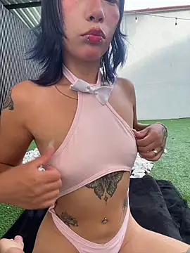 Namii_cute's Webcam Show