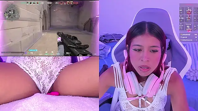 XimenaReid_: διαδικτυακό σόου στην κάμερα