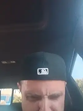 הופעת וובקאם של ThickaThuckDick07