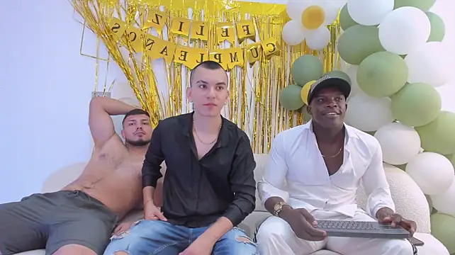 friendslymens' Webcam Show