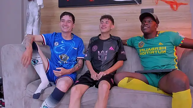 friendslymens webcam show