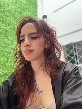 Czat XXX na żywo – elodie_rouge