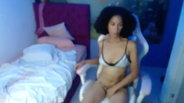 rosa_skinny's Live XXX Chat