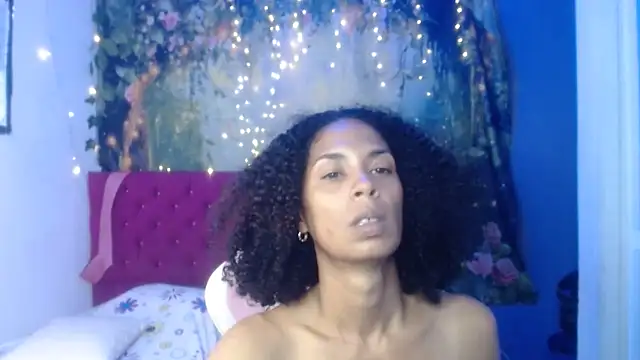 rosa_skinny – Live XXX-chat