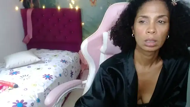 rosa_skinny XXX чат на живо