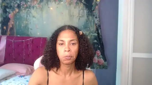 rosa_skinny – Live XXX-chat