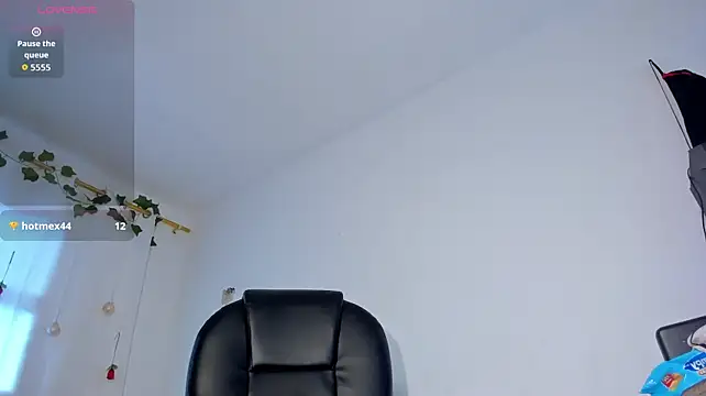 shooting_wilson Show Webcam