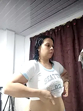 RossyAlvarez's Live XXX Chat