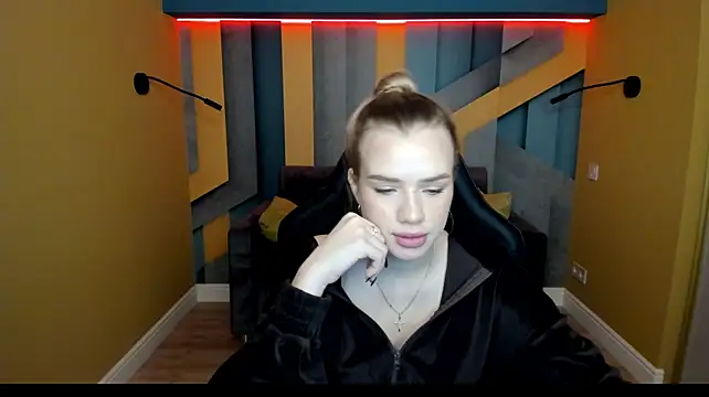 Chat +18 de Stacy_Western ao vivo