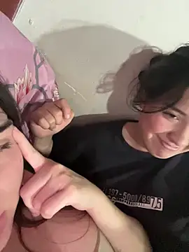 millyalc0ck's Webcam Show