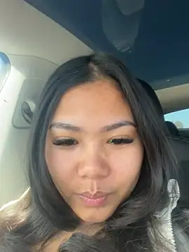 Pertunjukan Kamera Web TitiTinyThai