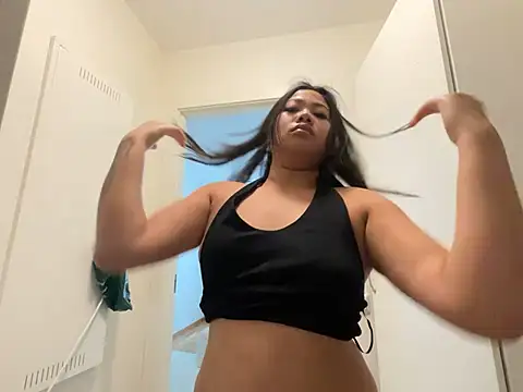 TitiTinyThai Webcamshow