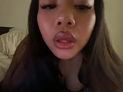 TitiTinyThai – webcam-show